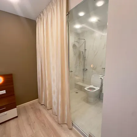 Luxury 1 Apartment